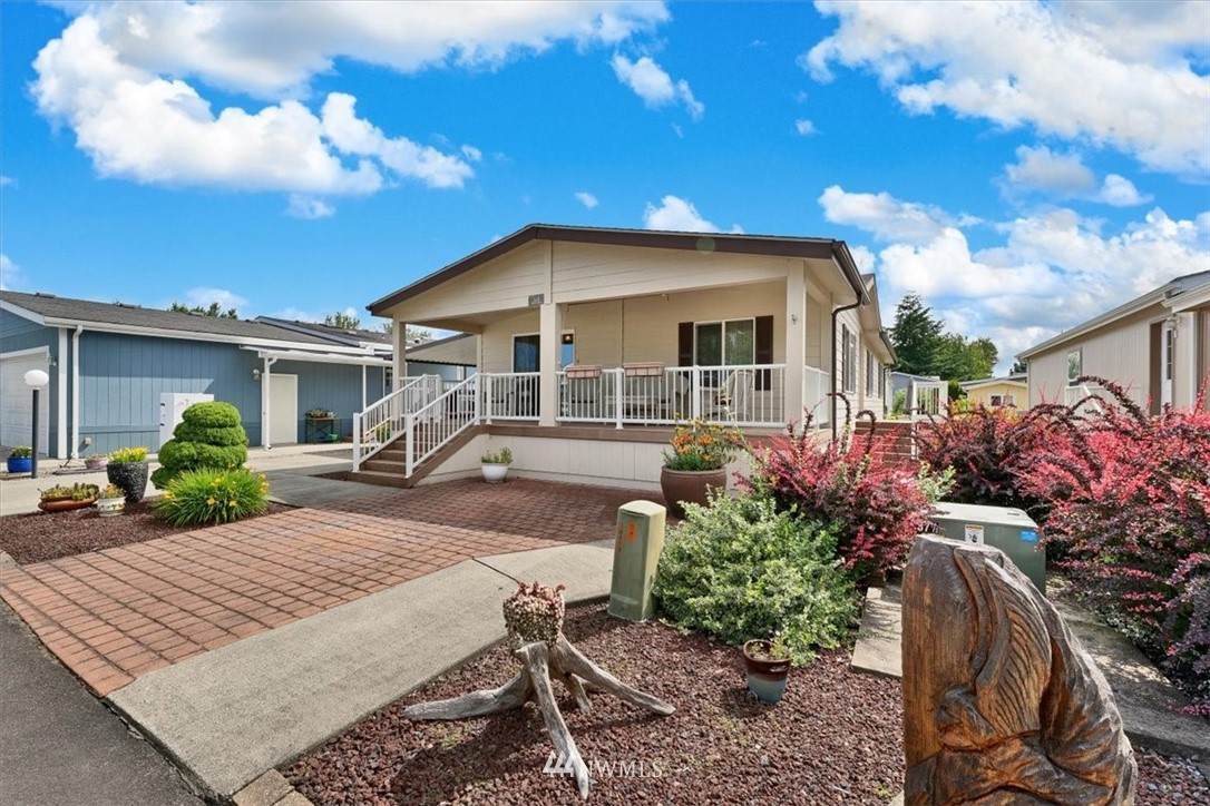 14727 43rd Avenue - Photo 1