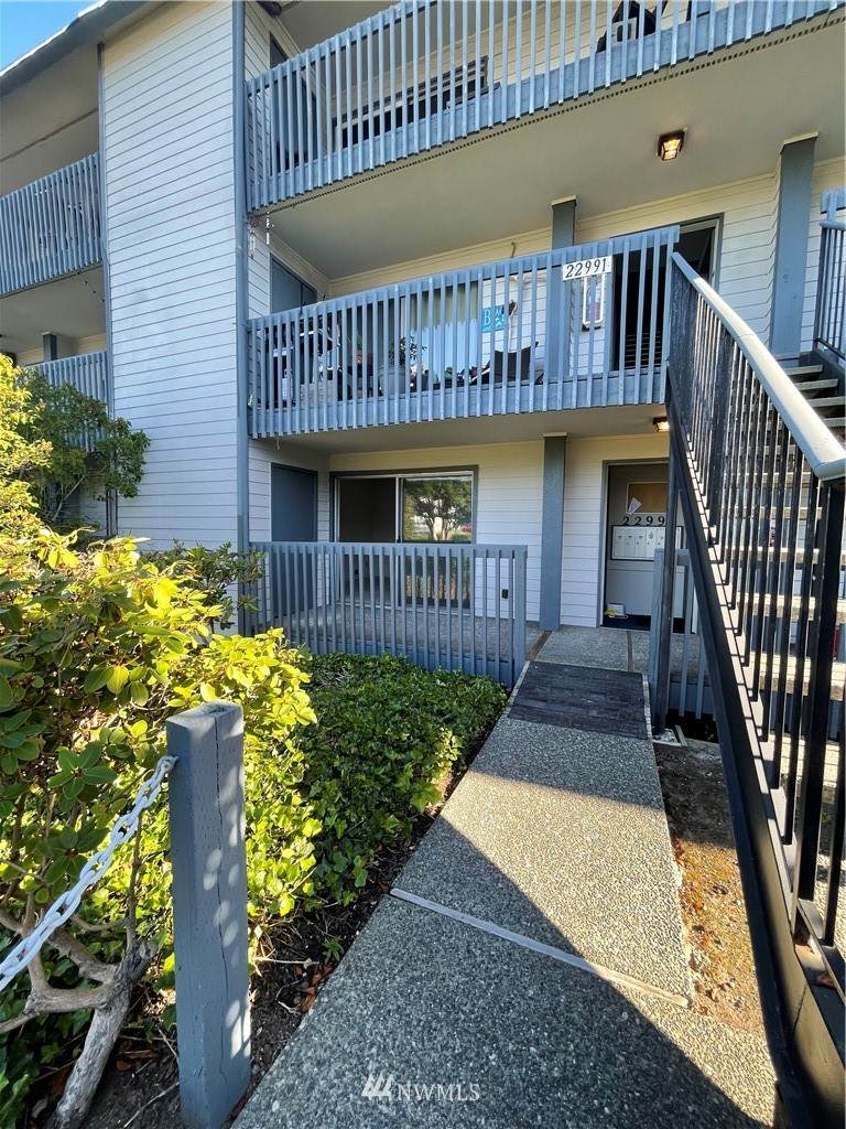 22991 Marine View Drive - Photo 1