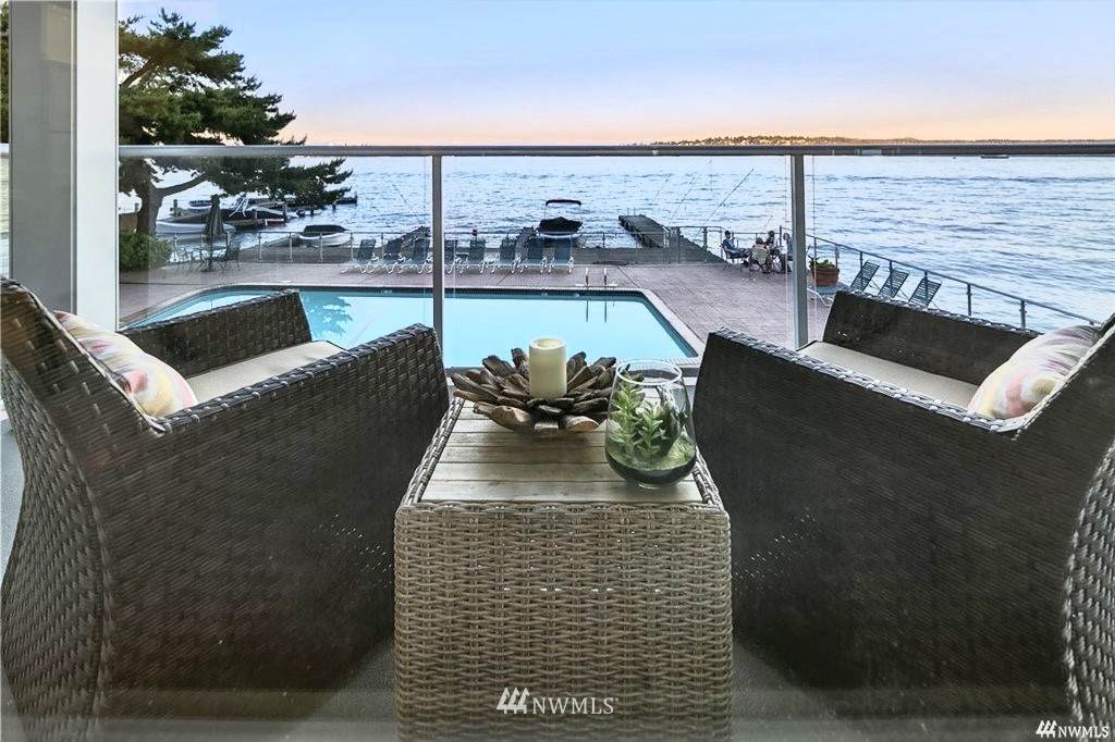 720 Lakeside Avenue - Photo 1