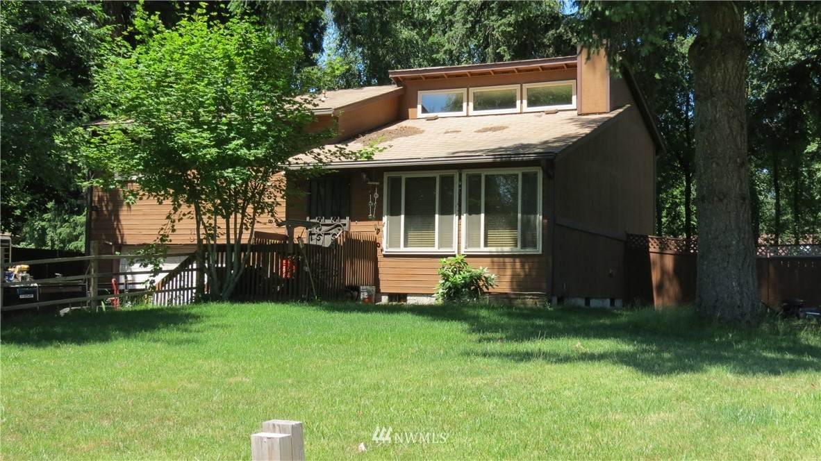 917 186th Street Ct - Photo 1