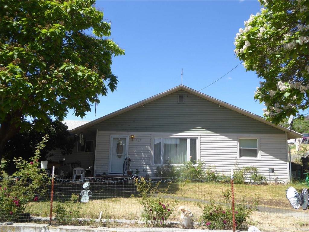 717 First Street - Photo 1
