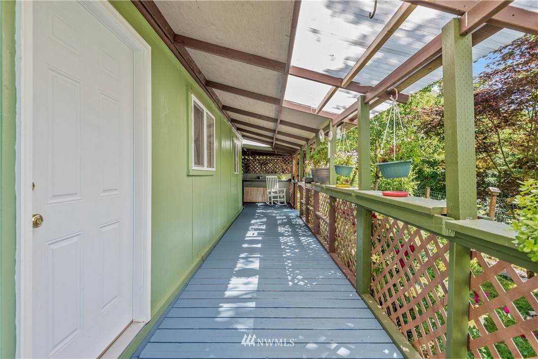 1331 Mountain View Road - Photo 1