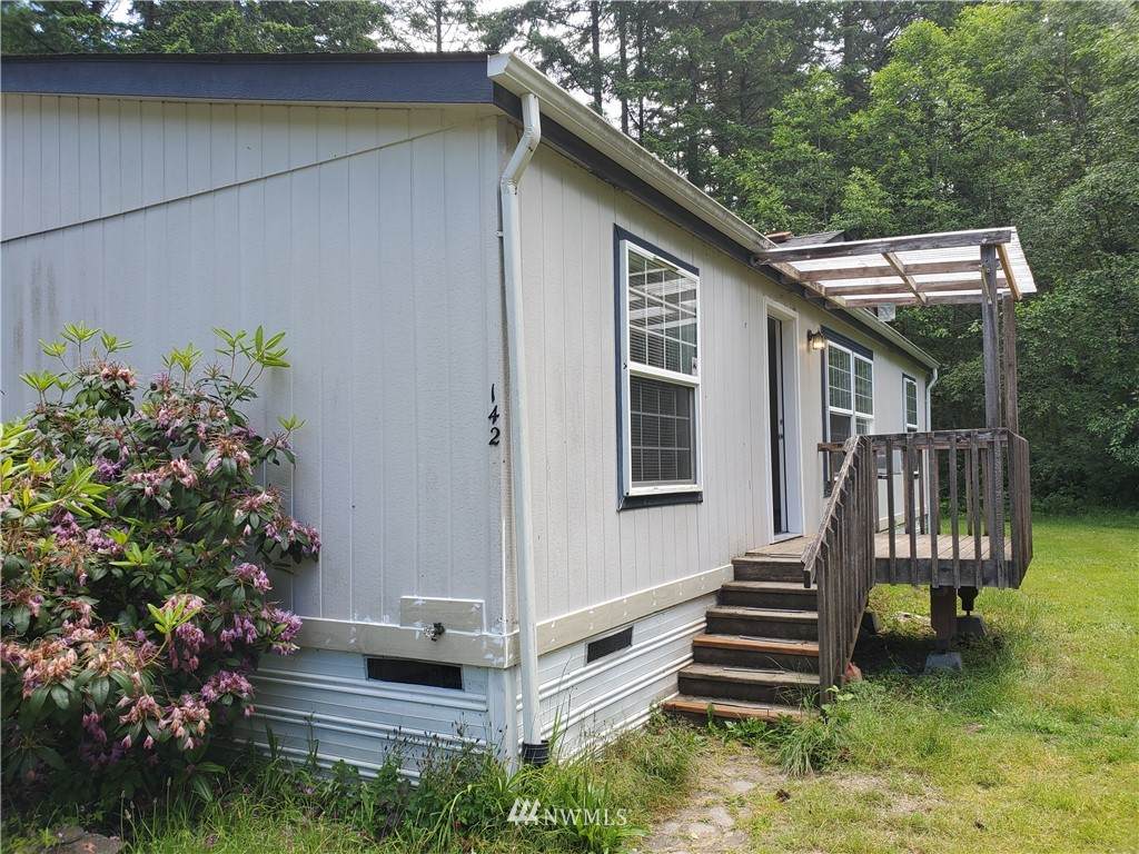 9111 66th Avenue - Photo 1