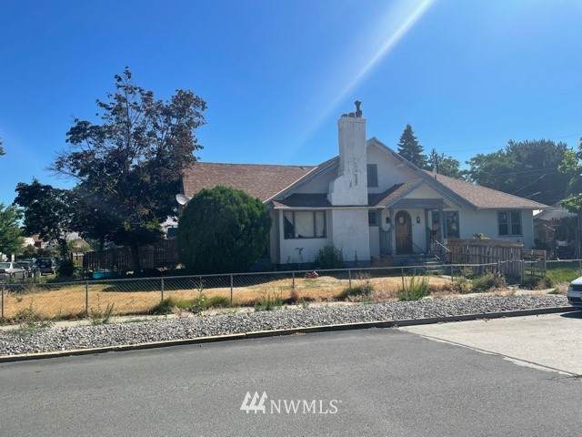 619 Idaho Street - Photo 1