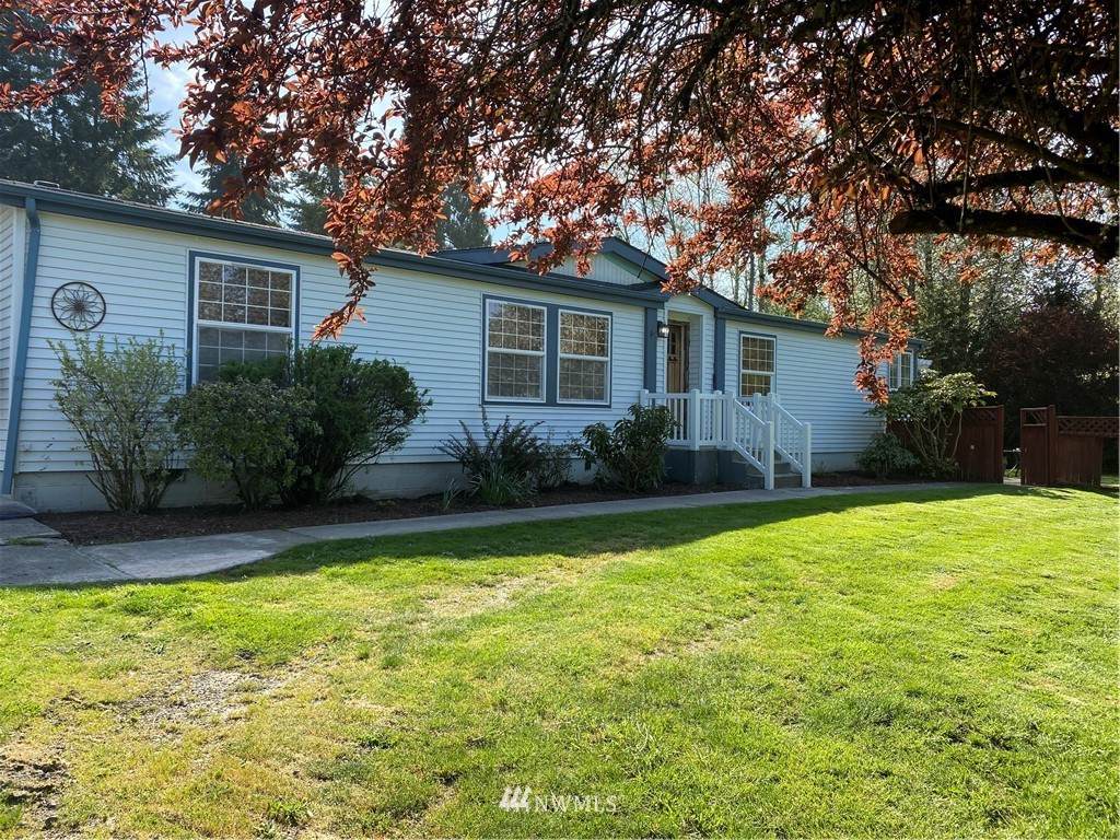 101 Red Row - Photo 1