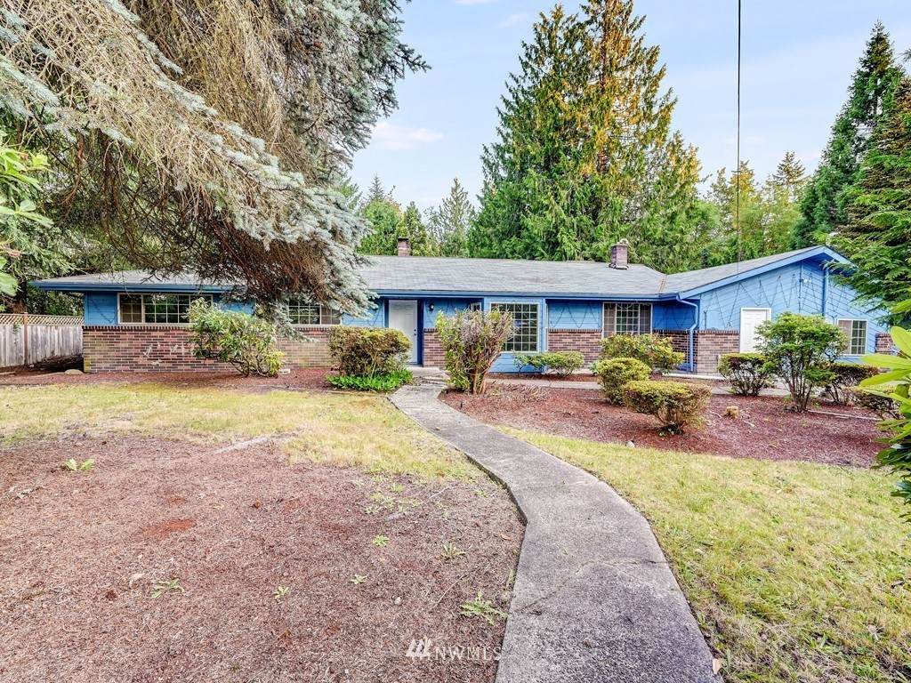 5206 140th Street - Photo 1