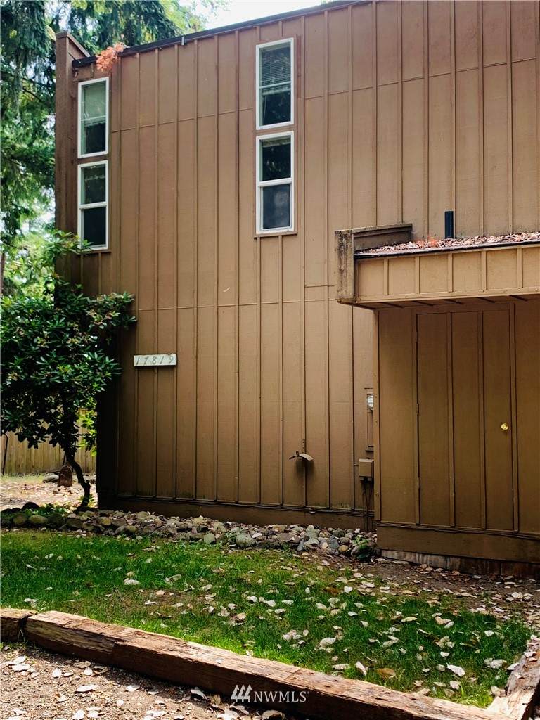 17819 Overlake Court - Photo 1