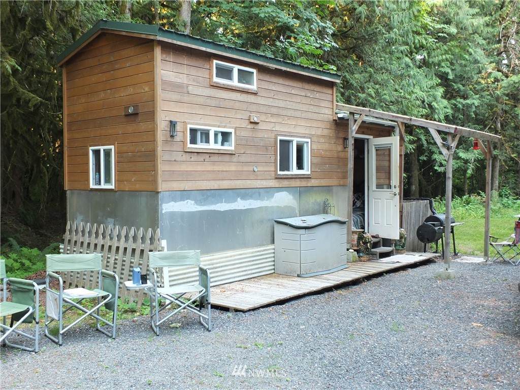 6118 Mt. Baker Hwy - Photo 1