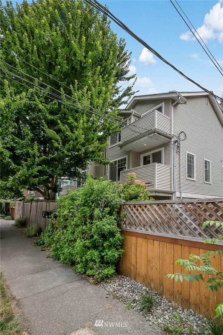 8546 A Midvale Avenue - Photo 1