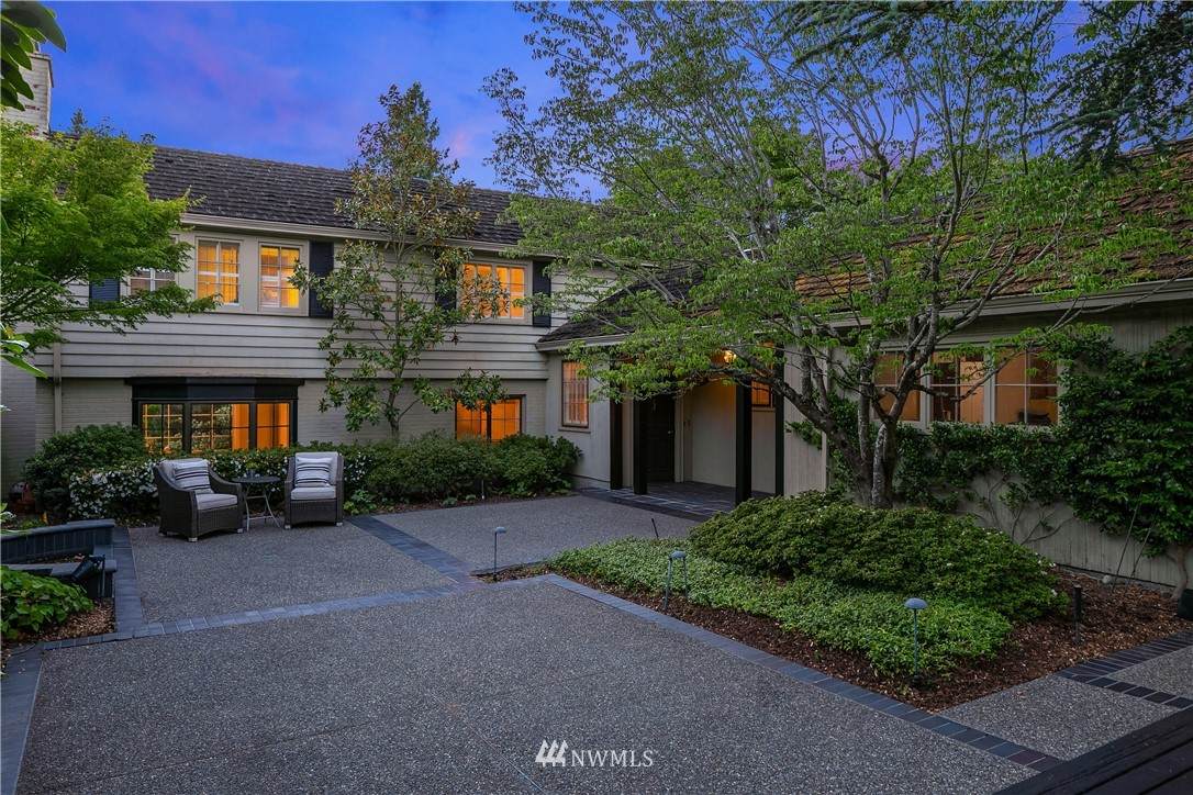 3310 Shore Drive - Photo 1
