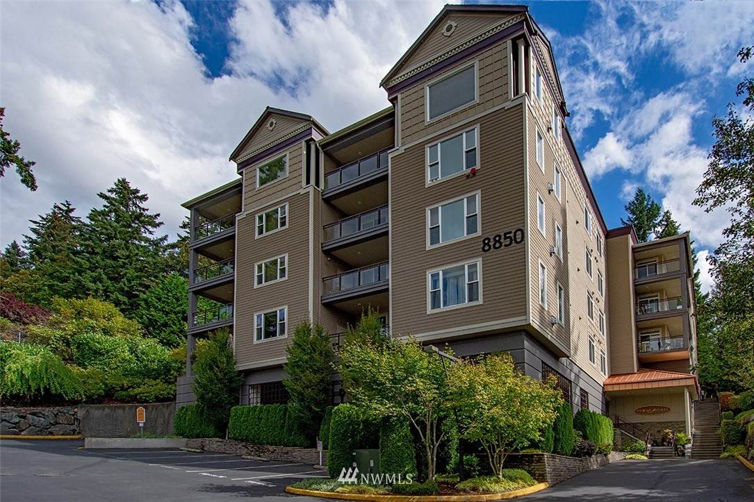 8850 Redmond Woodinville Road - Photo 1