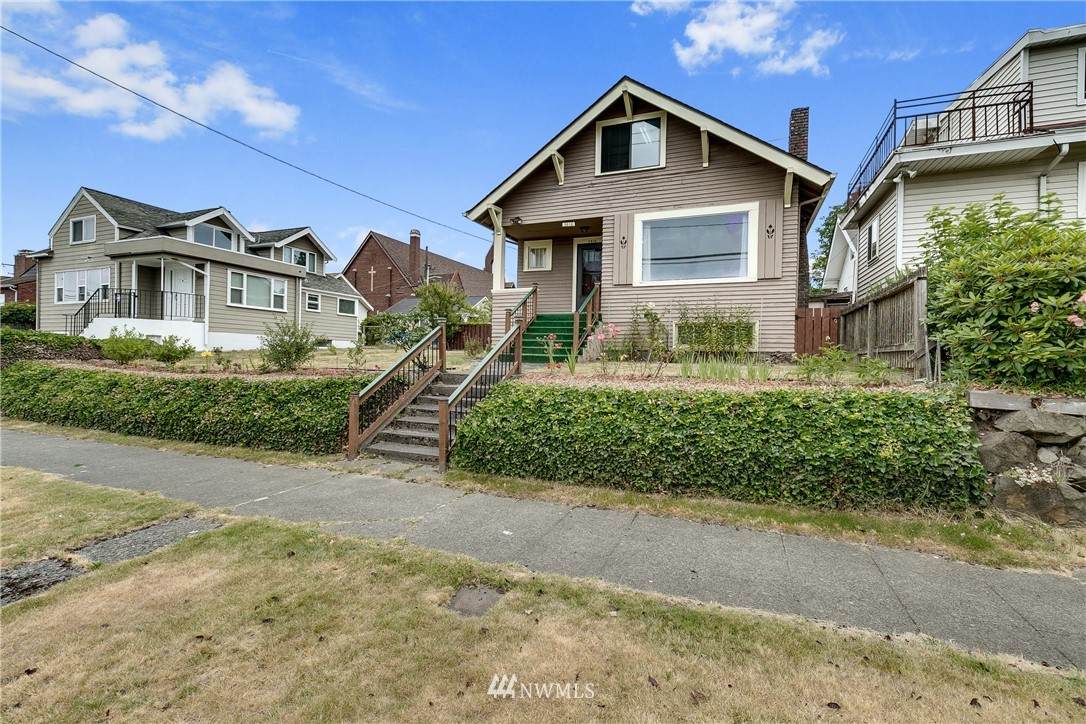 2816 14th Avenue - Photo 1