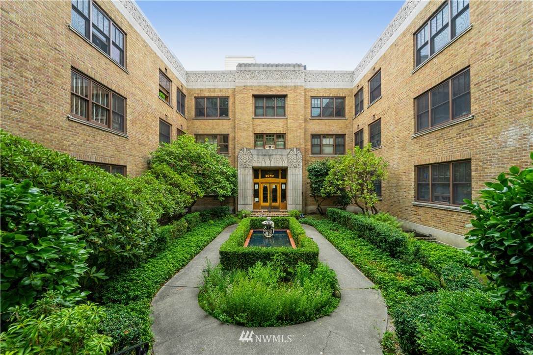 519 Roy Street - Photo 1