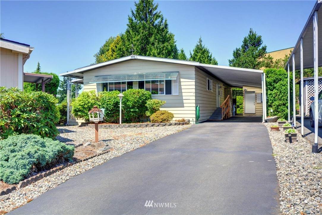 5900 64th Street - Photo 1