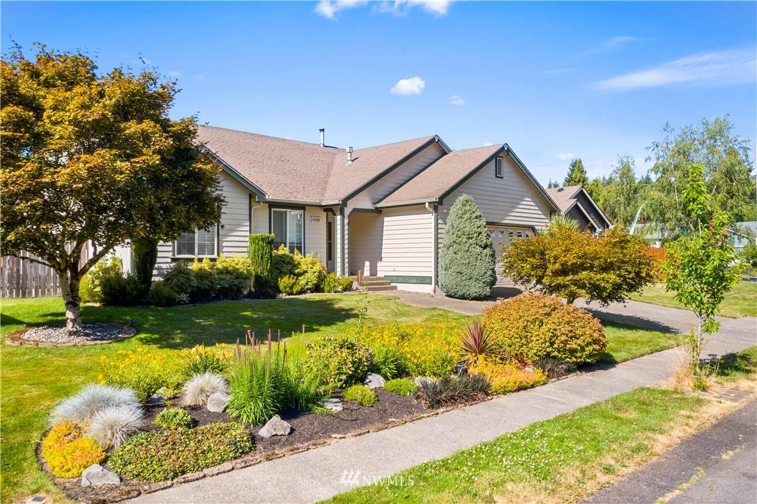 1245 Devon Loop - Photo 1