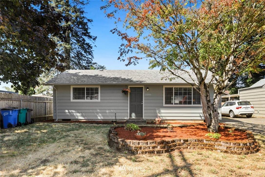 2208 27th Street - Photo 1