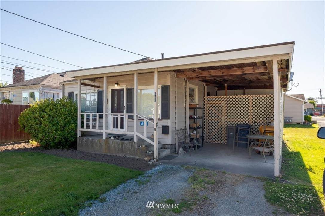 643 Alder Street - Photo 1