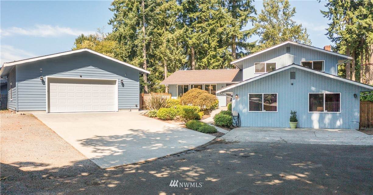 10430 21st Avenue - Photo 1