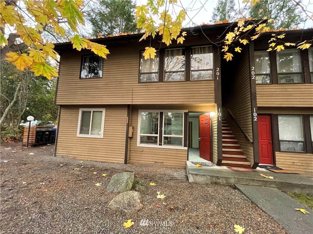 1101 Harrier Circle - Photo 1