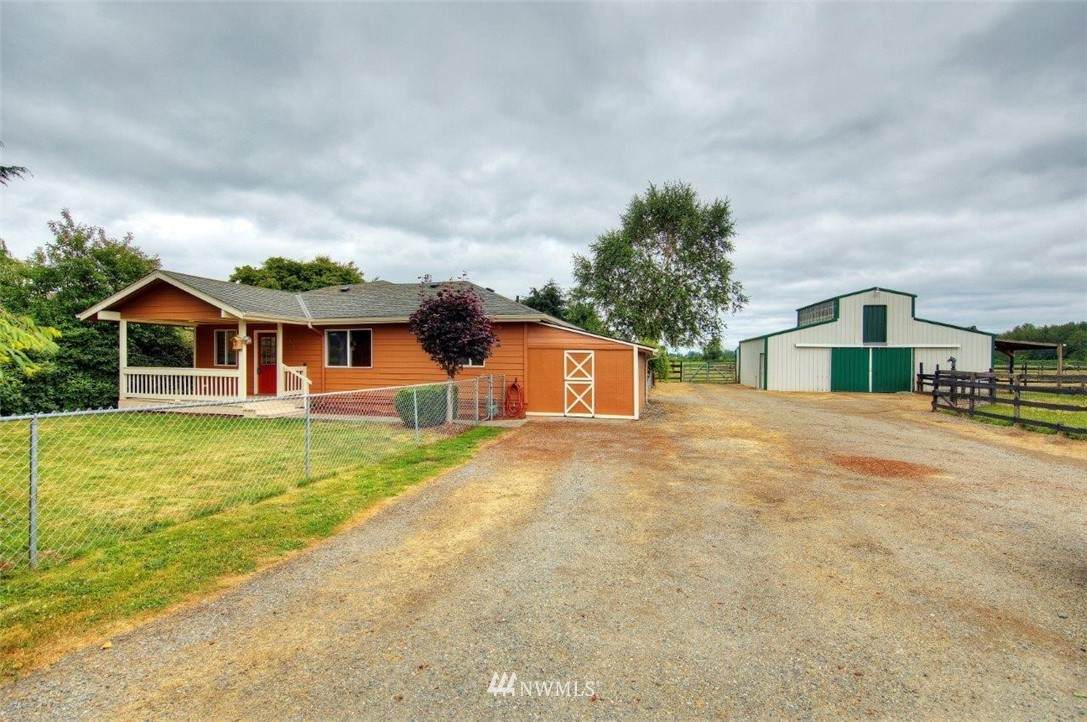 43111 228th Avenue - Photo 1