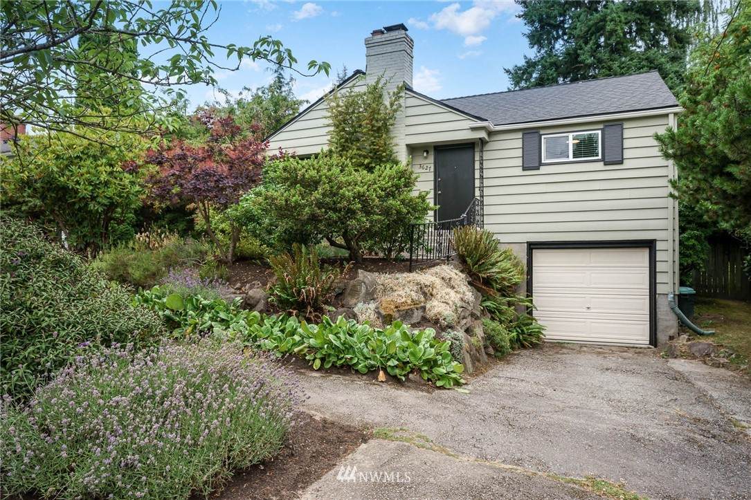 3627 37th Avenue - Photo 1
