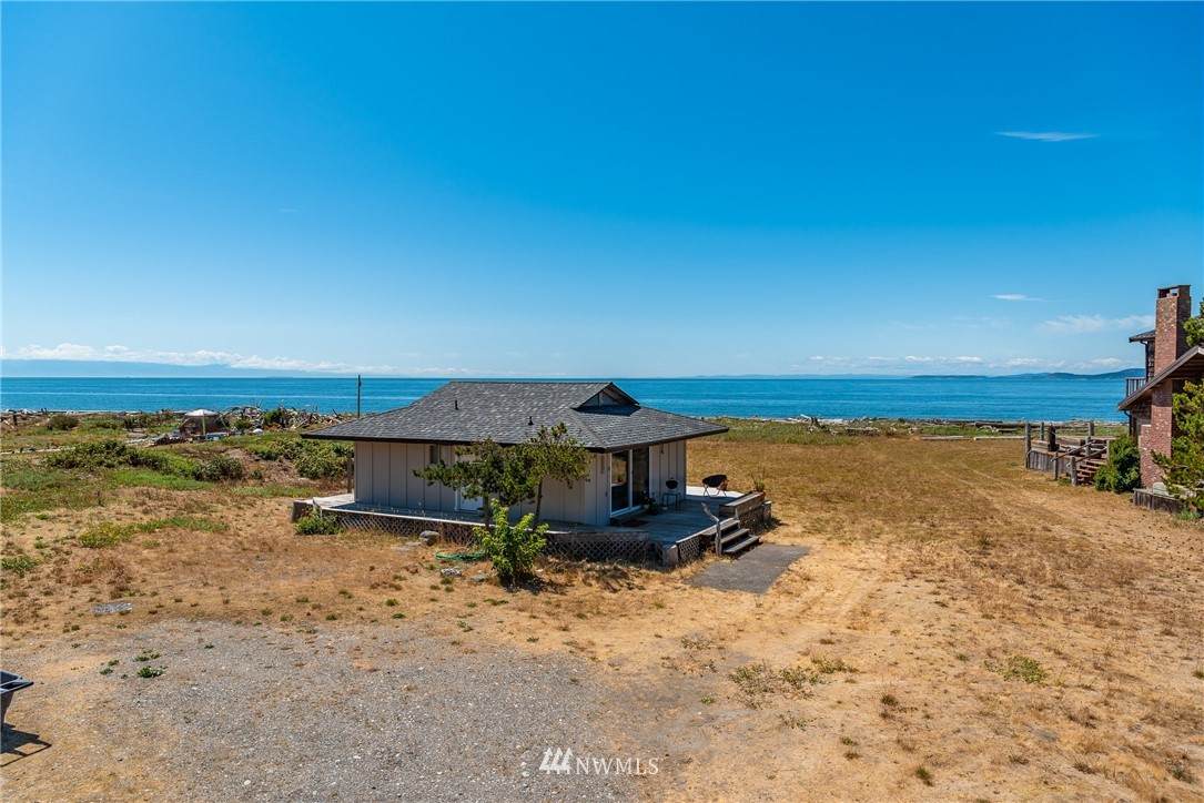 4481 Moran Beach Lane - Photo 1