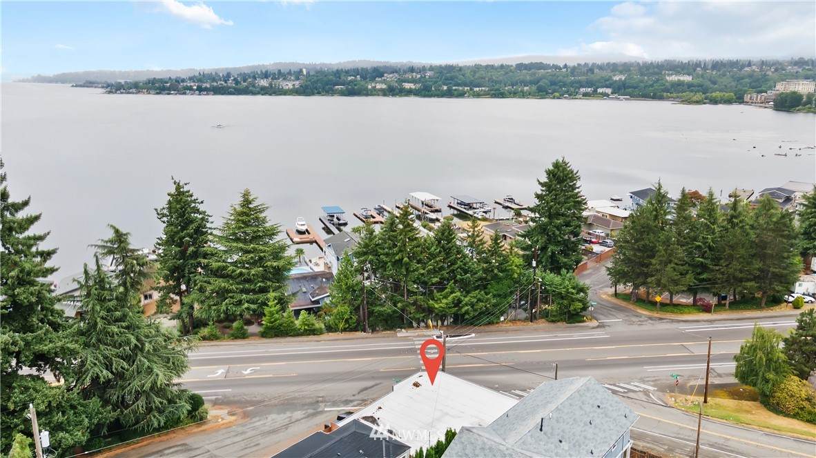 11301 Rainier Avenue - Photo 1