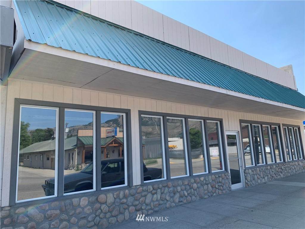 1515 Main Street - Photo 1