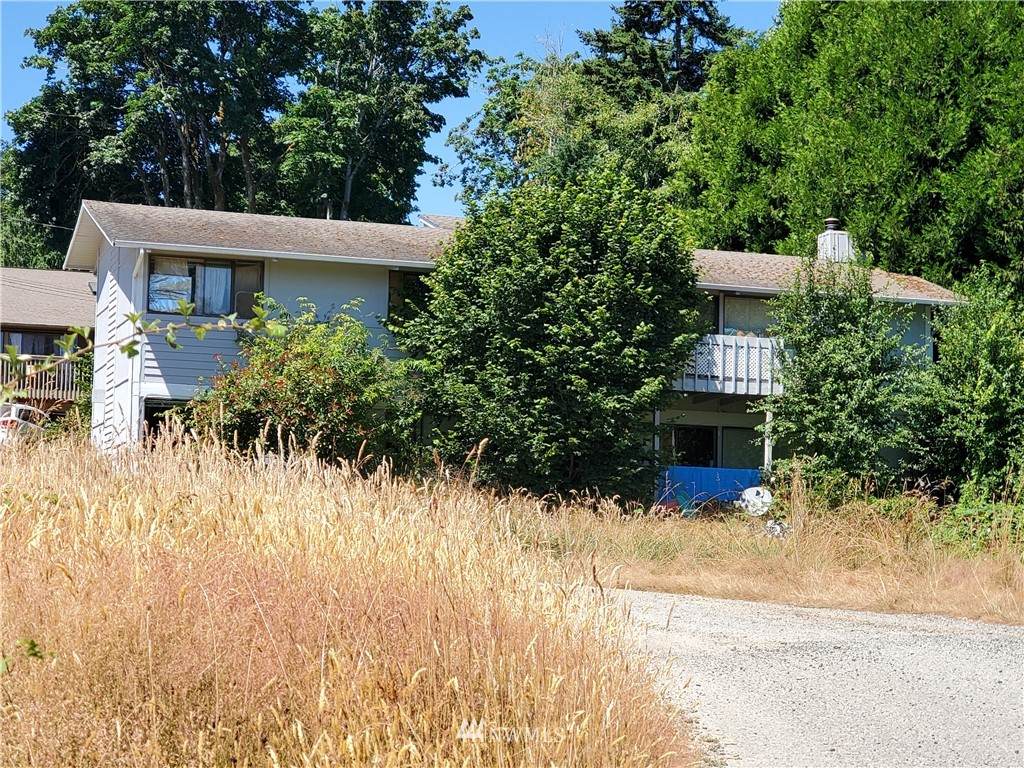 1630 1632 Colchester Drive - Photo 1