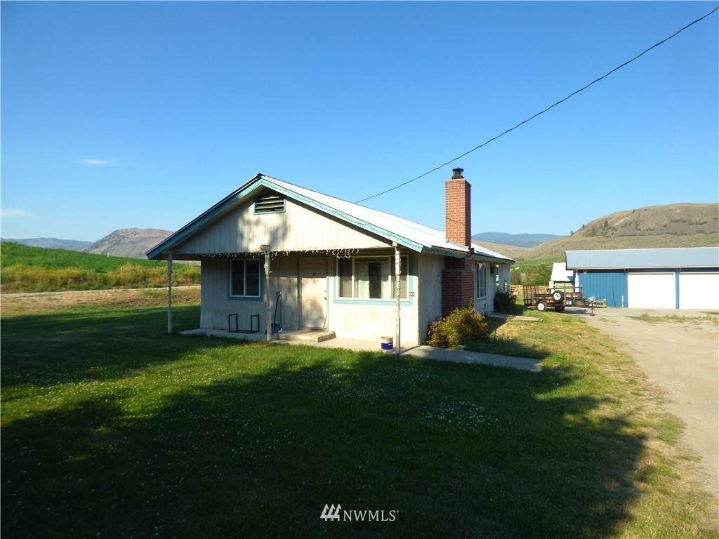 848 Hwy 7 - Photo 1