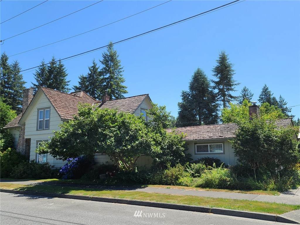 302 Ferry Avenue - Photo 1