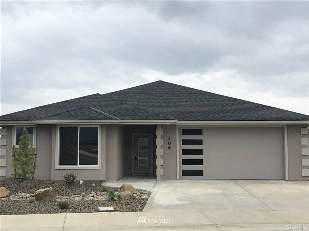 300 Chinook Road - Photo 1