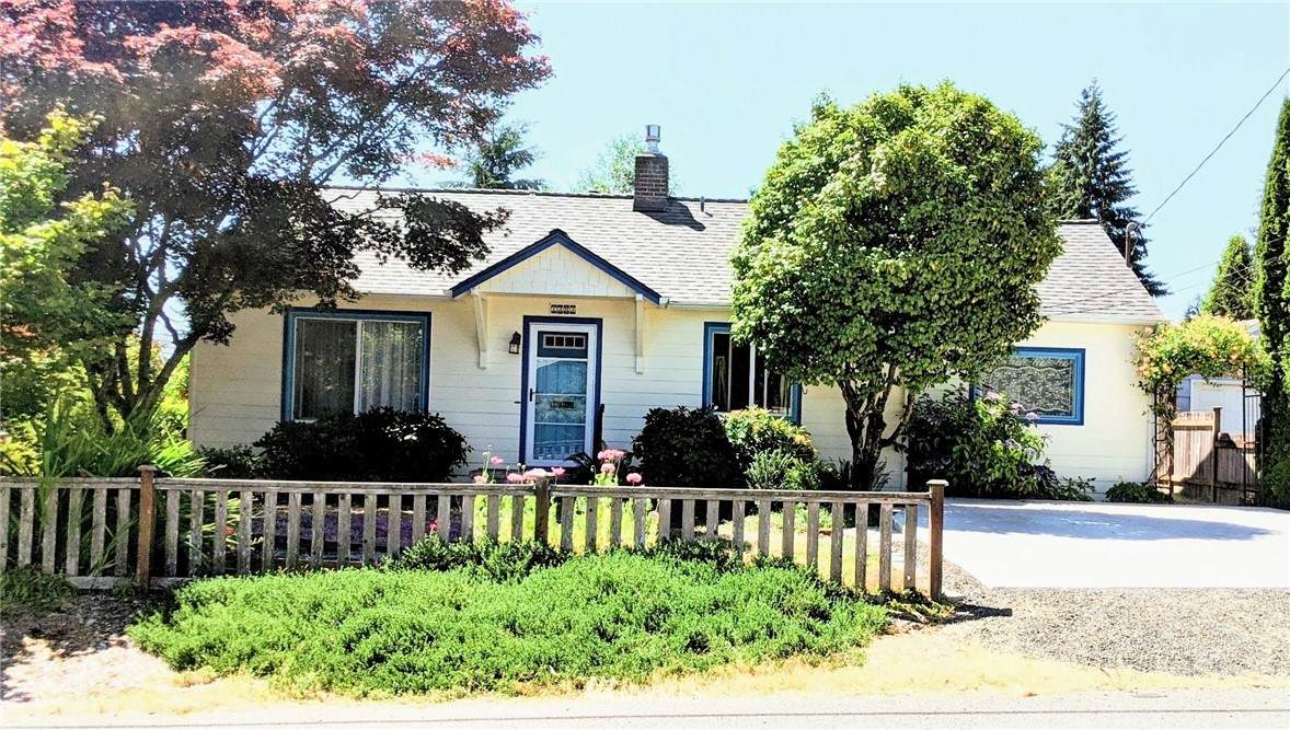1303 8th Avenue - Photo 1