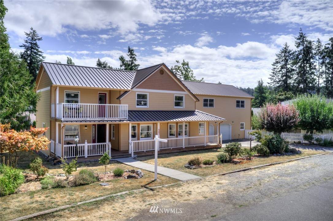 501 3rd Street - Photo 1