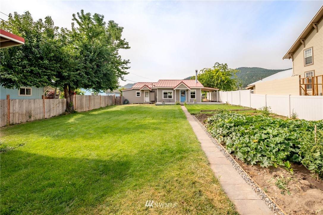 8425 Dorn Street - Photo 1
