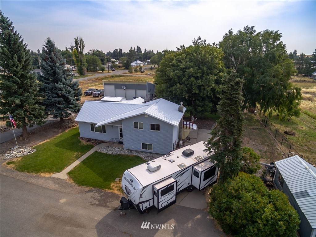 315 Warren Street - Photo 1