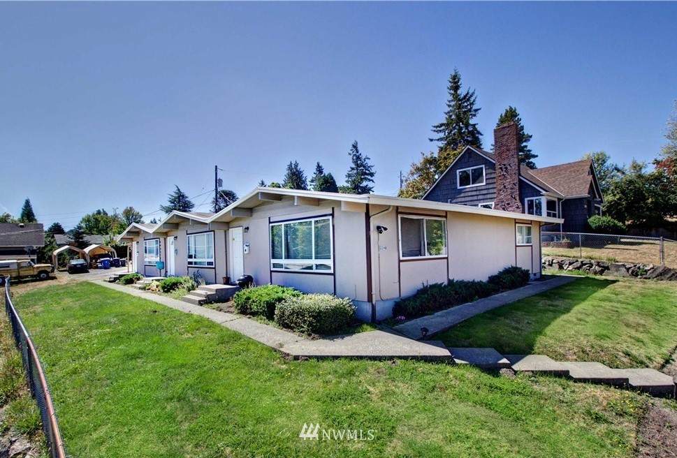 2248 Harrison - Photo 1