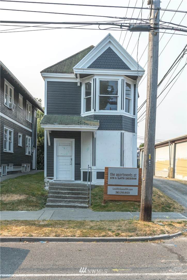 1410 6th Avenue - Photo 1