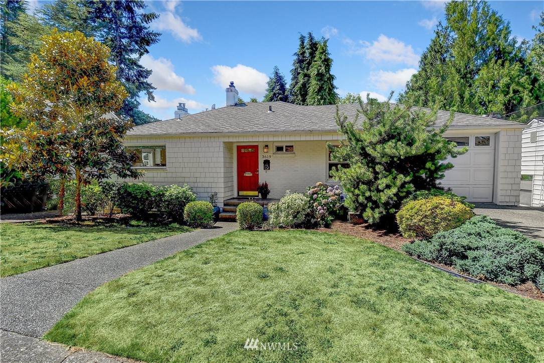 3619 39th Avenue - Photo 1