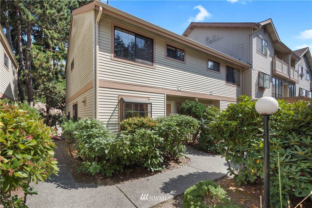1572 177th Street - Photo 1