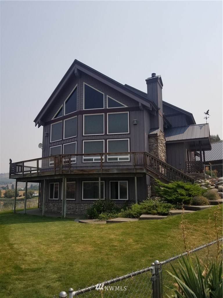 2250 Green Avenue - Photo 1