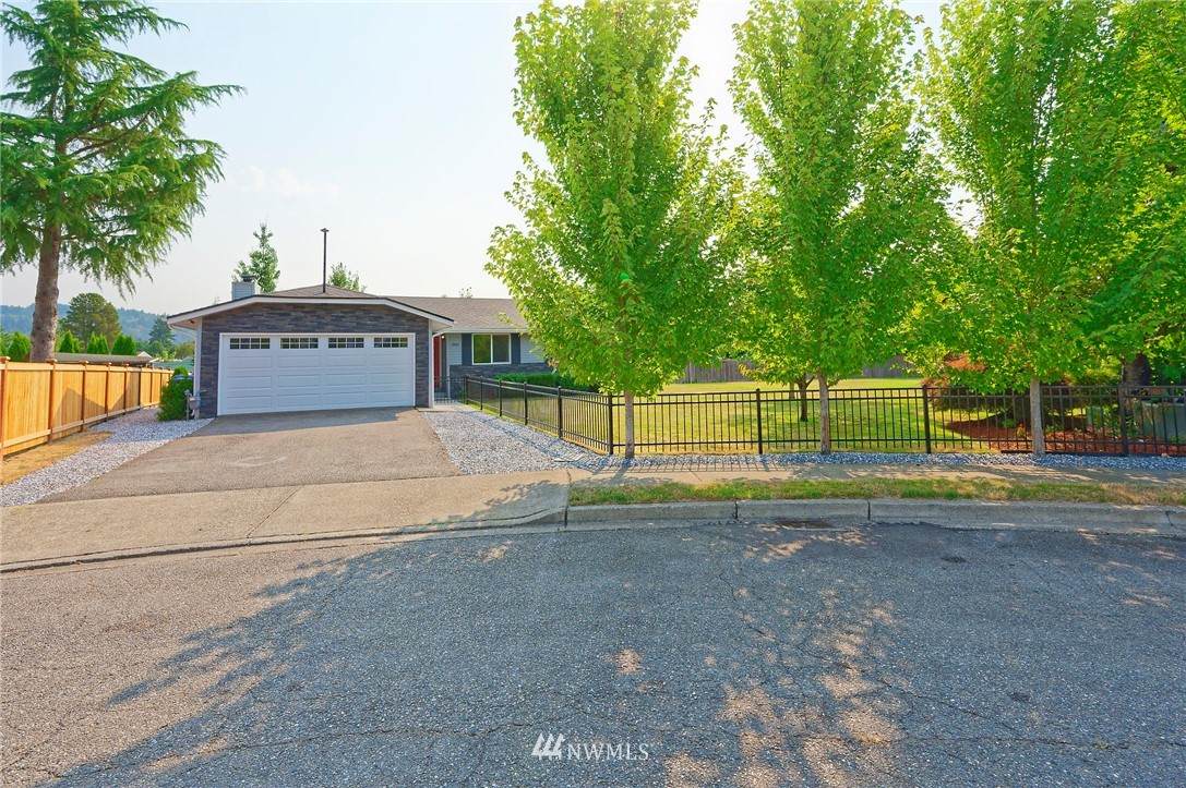 803 Calistoga Court - Photo 1