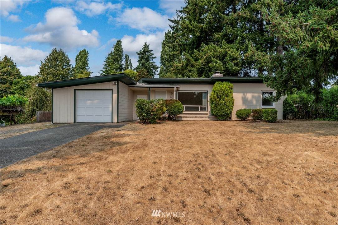 8803 37th Street - Photo 1
