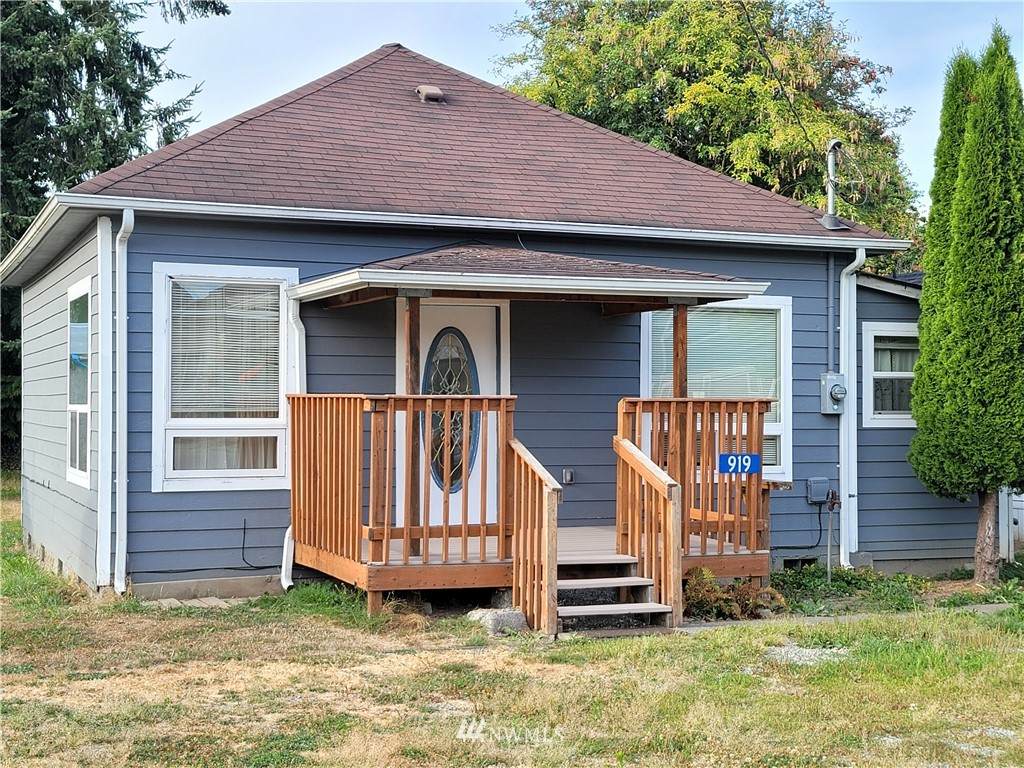 919 Orange Avenue - Photo 1