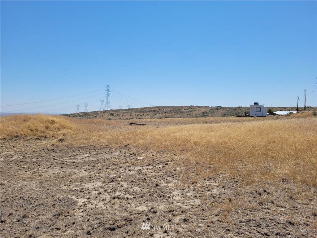 68 Shelton Road - Photo 1