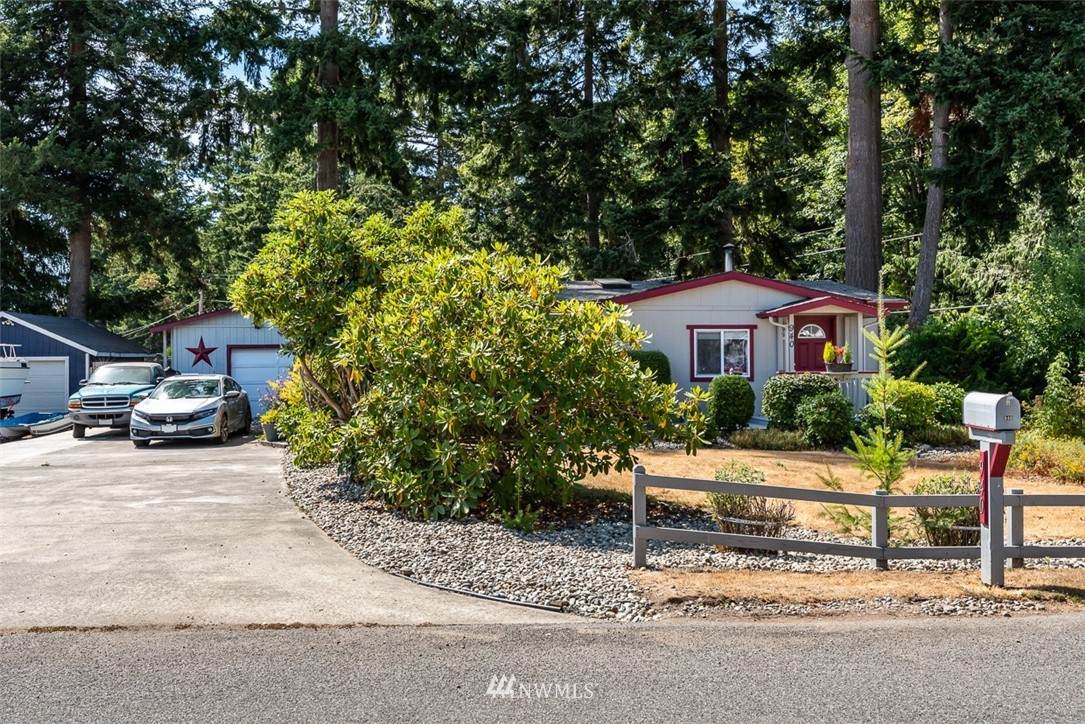 940 Gary Lane - Photo 1