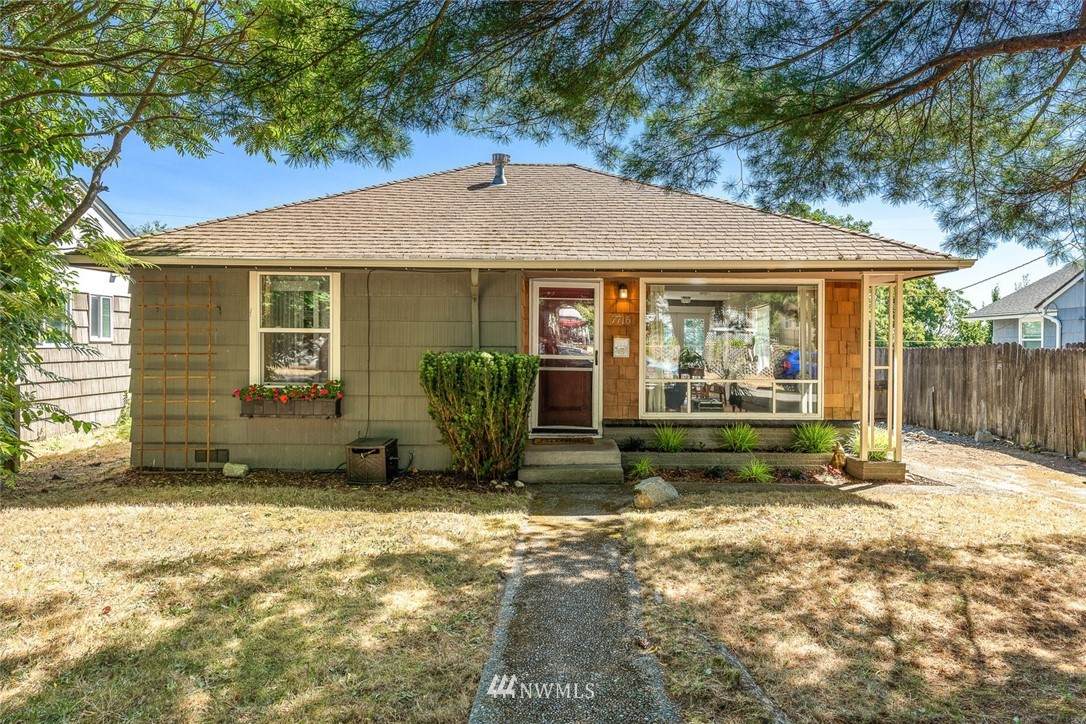 7716 30th Ave - Photo 1