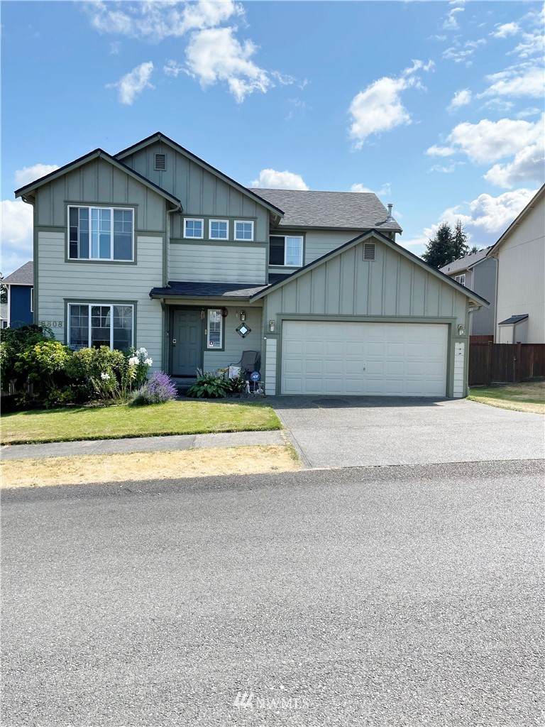 9808 109th Street - Photo 1