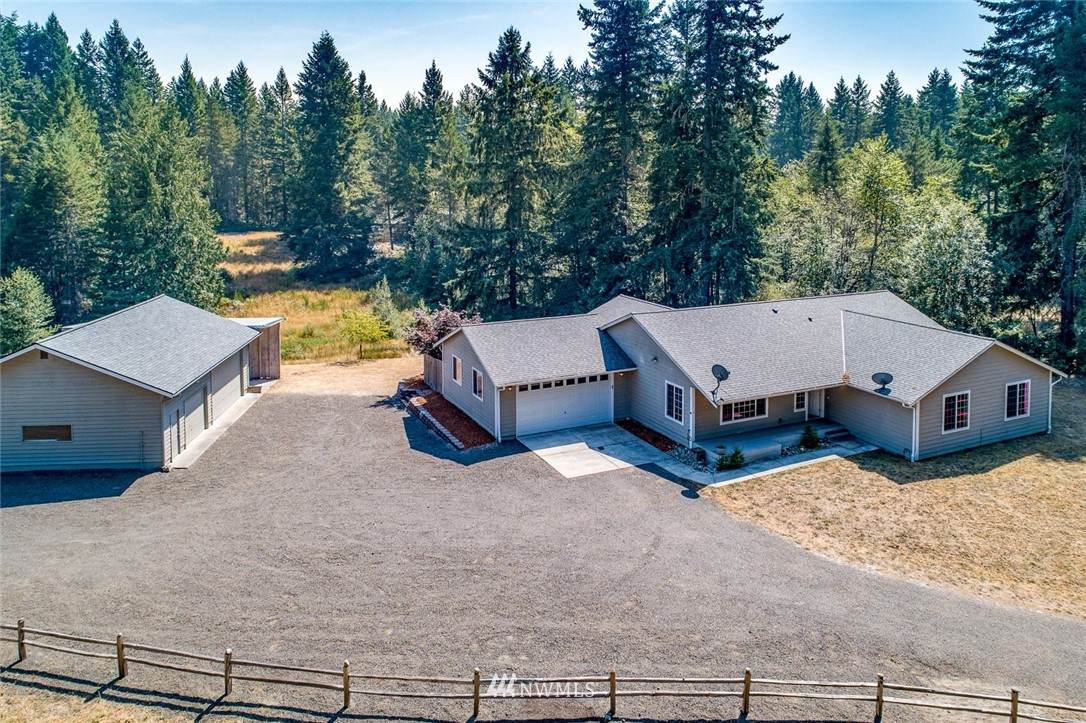 10325 Glenwood Road - Photo 1