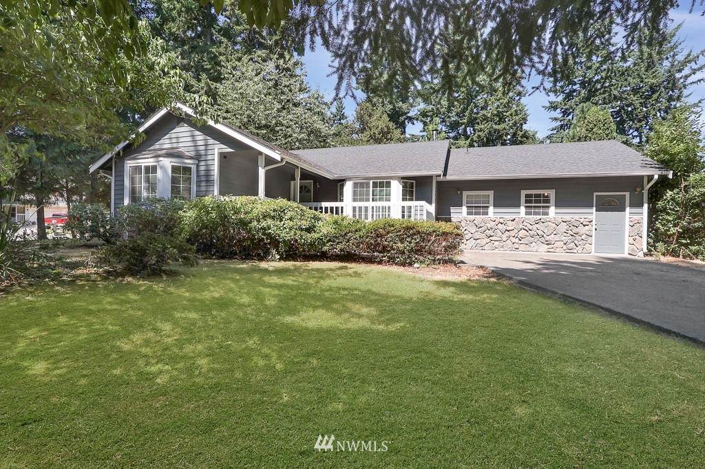11508 208th Avenue - Photo 1